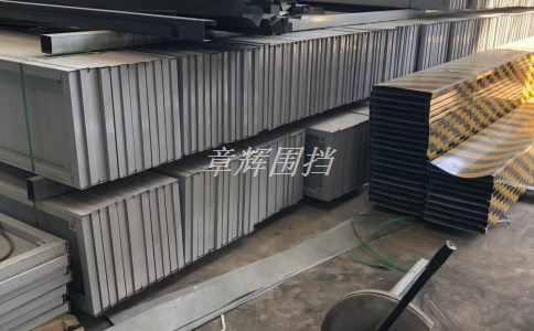 彩钢围挡的使用年限是多久? 彩钢围挡的使用年限是多久?