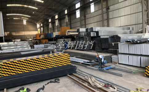 彩钢围挡在建筑工地的应用有哪些? 彩钢围挡在建筑工地的应用有哪些?